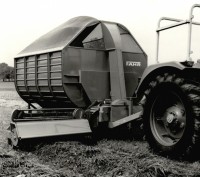 Häcksel-Erntewagen HW 35